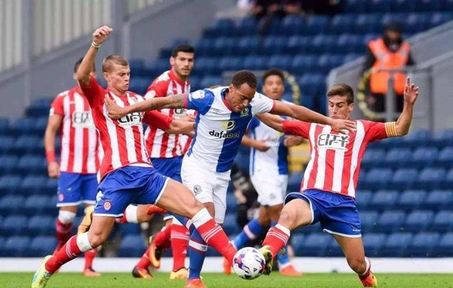 产生毁灭性 产生毁灭性